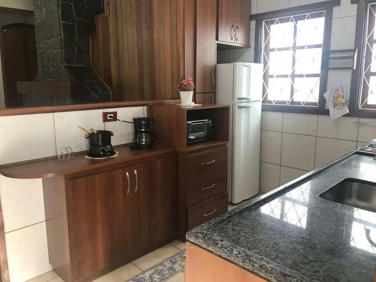 Chalet Residencia Simao Hotel Campos do Jordao Brazil